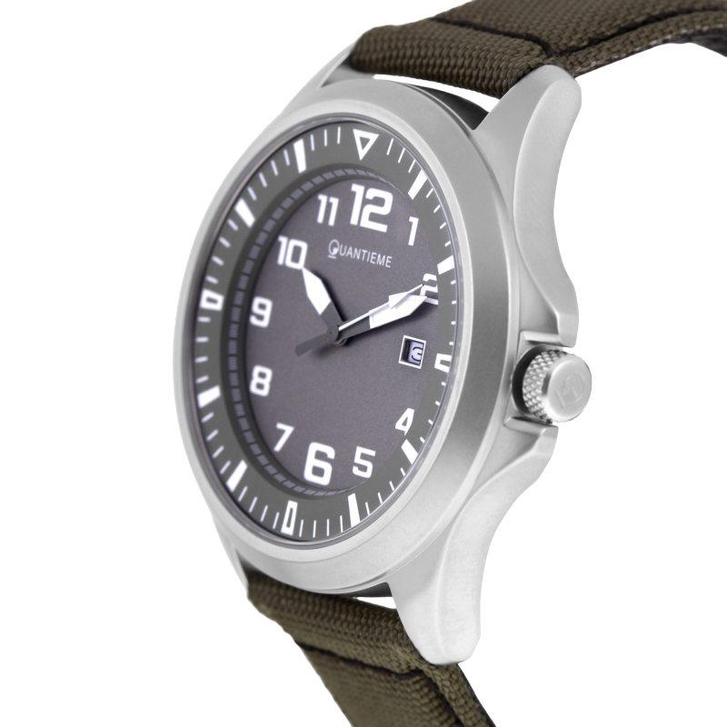 Montre homme, boîte acier, bracelet nylon et cuir, verre minéral