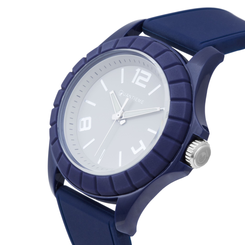 Montre homme, boite en plastique, bracelet en silicone et verre minéral
