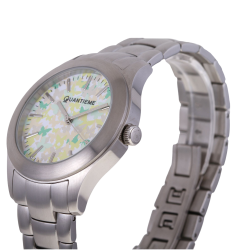 Montre dame, boîte et bracelet acier, verre minéral