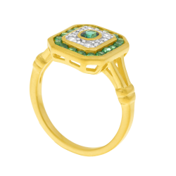 Bague en or jaune, émeraudes et diamants
