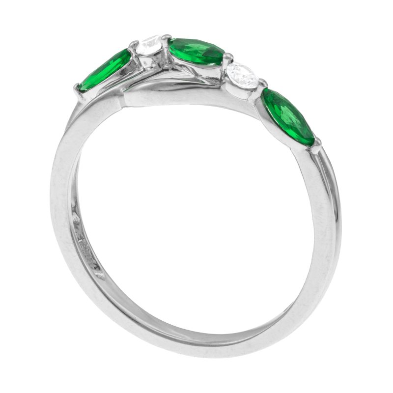 Bague en or gris, émeraudes et diamants