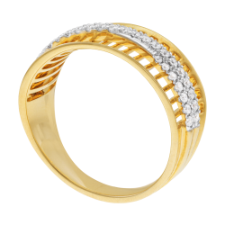 Bague en or jaune et rhodié, diamants