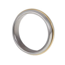 Bague en or jaune et acier