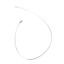 Chaîne en or gris, maille forçat diamantée