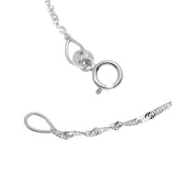 Chaîne en or gris, maille singapour