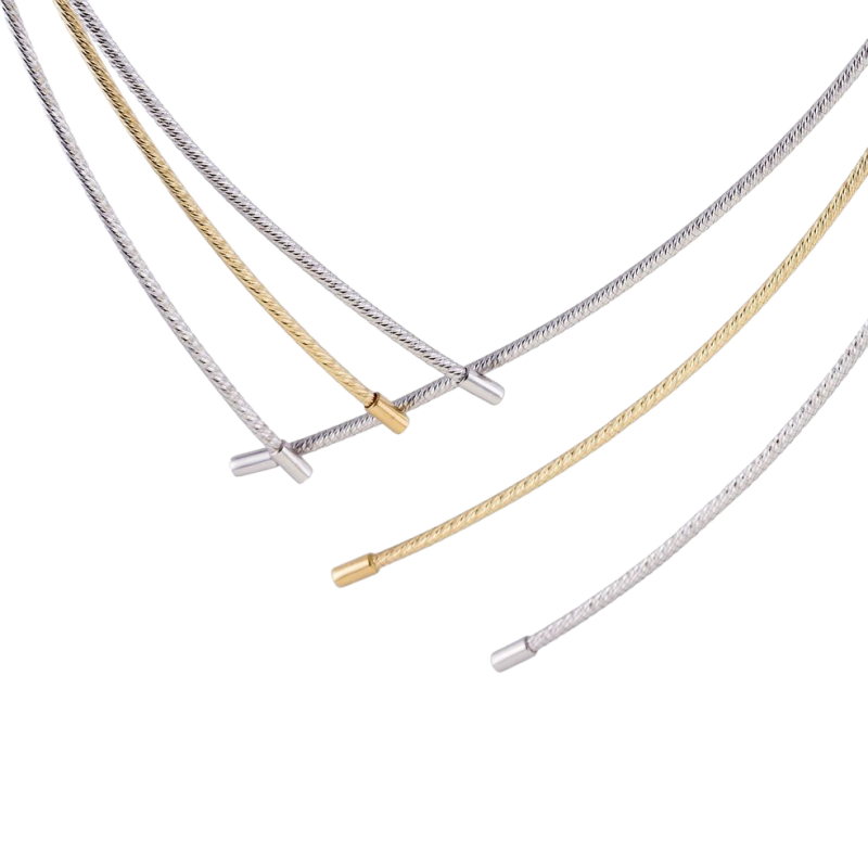 Collier en deux ors et titane