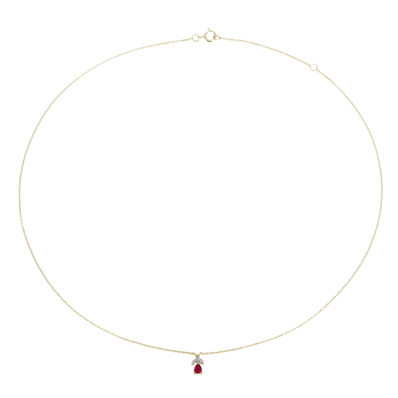 Collier en or jaune rhodié, rubis et diamants