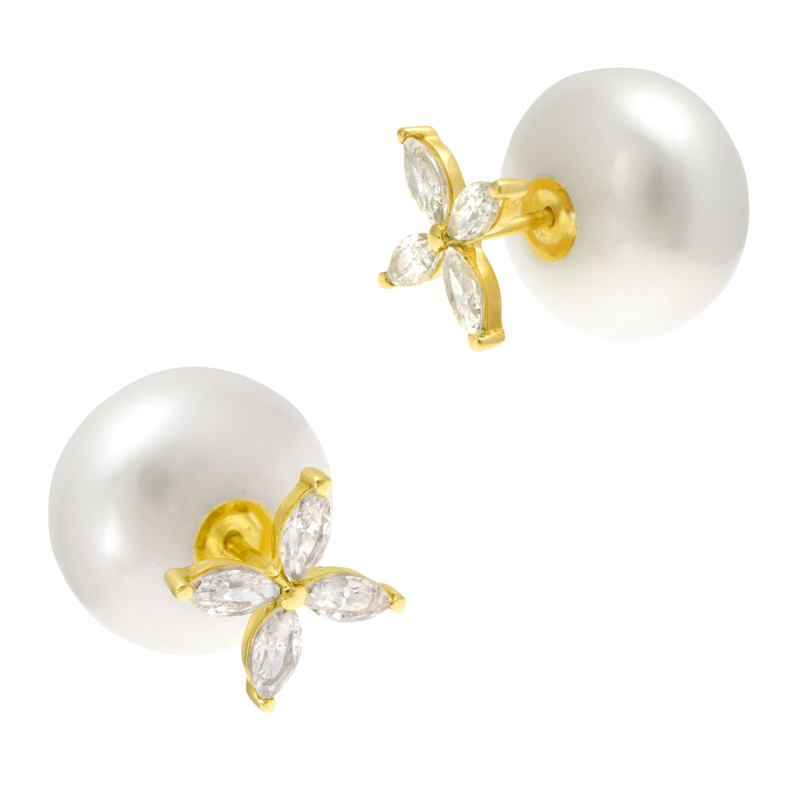 Boucles d'oreilles en or jaune, perle de culture et oxydes de zirconium