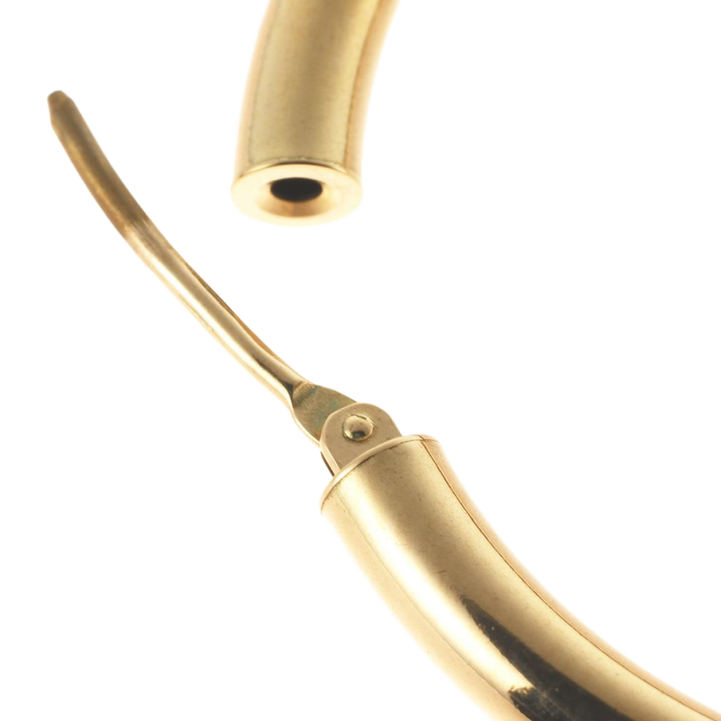 Créoles en or jaune, diamètre 40 mm.