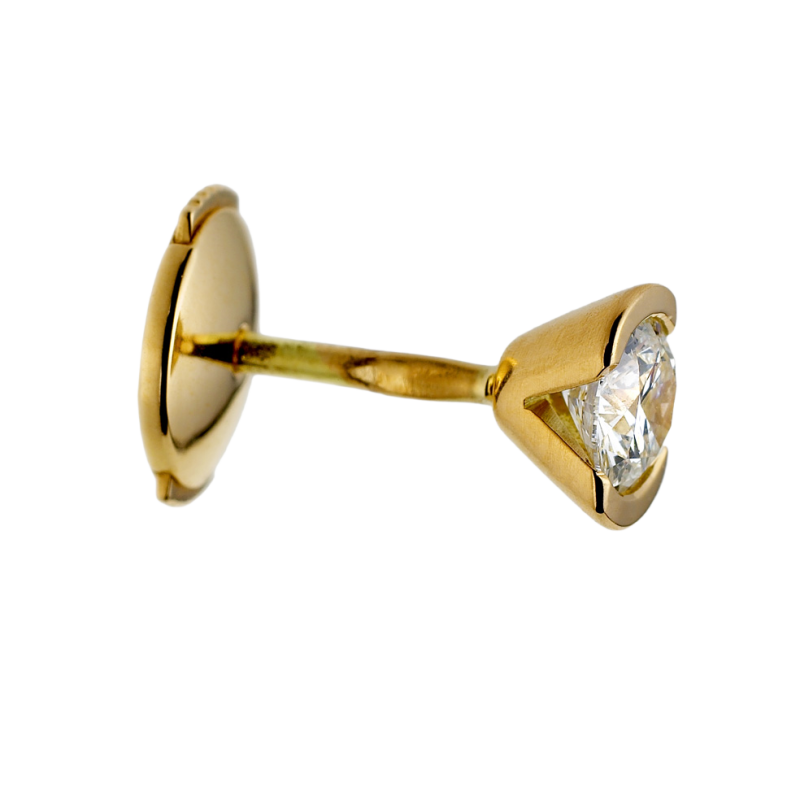 Boucles d'oreilles en or jaune, diamant, serti demi clos
