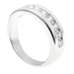 Demi alliance en argent rhodié, oxydes de zirconium serti rail