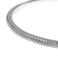 Bracelet jonc ouvrant en argent rhodié, pavage en oxydes de zirconium