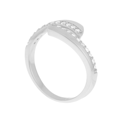 Bague en argent rhodié et oxydes de zirconium