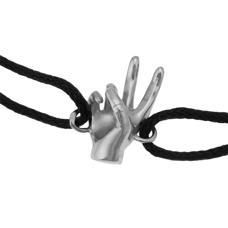 Bracelet cordon en argent rhodié, signe de la provocation anglaise
