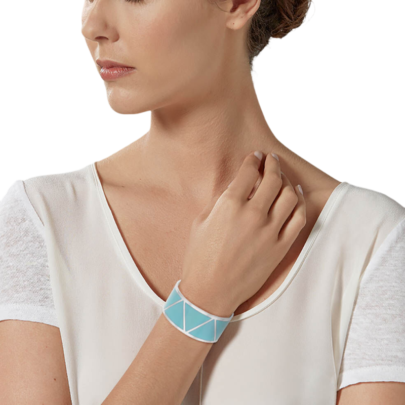Bracelet jonc en acier et laque bleue 