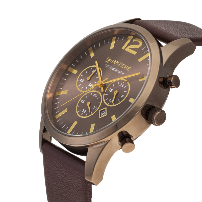 Chronographe homme, boîte en acier, bracelet cuir et verre minéral