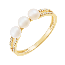 Bague en or jaune,trois perles de culture et oxydes de zirconium