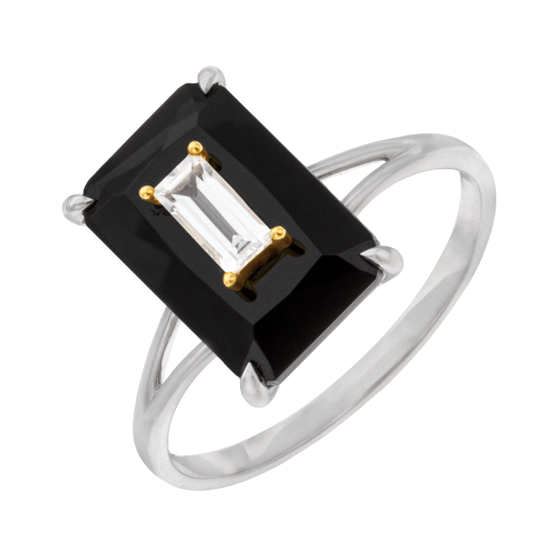 Bague en or jaune et argent rhodié, onyx et oxyde de zirconium
