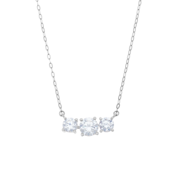 Collier en platine et oxydes de zirconium
