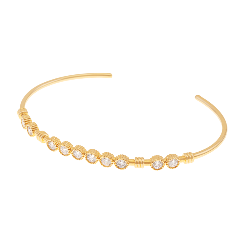 Bracelet jonc en plaqué or et oxydes de zirconium serti clos