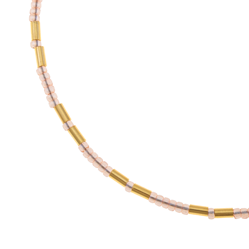Bracelet en argent doré et perles synthétiques
