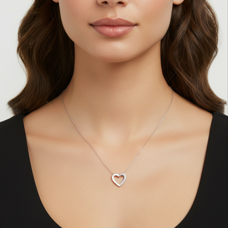 Collier en argent rhodié, oxydes de zirconium et laque