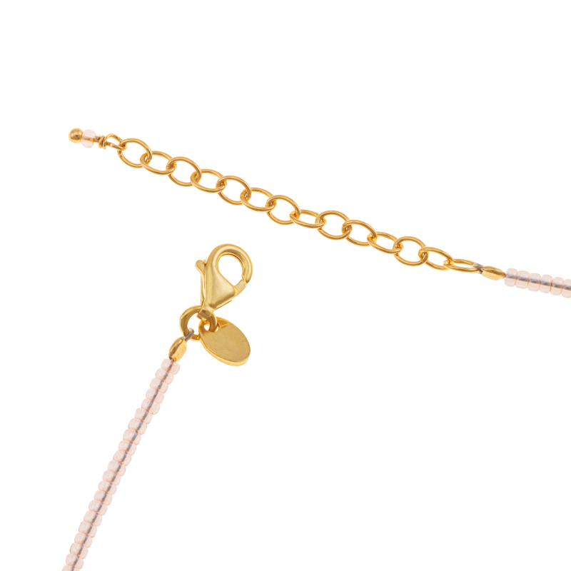 Collier en argent doré et perles synthétiques